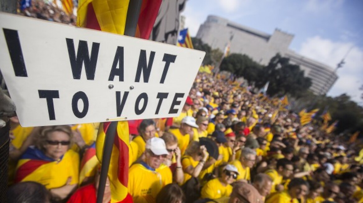 Ισπανία: Χιλιάδες στους δρόμους για πρόωρες τοπικές εκλογές